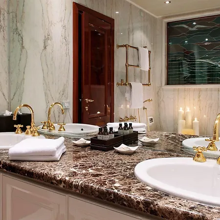 Alojamento de Acomodação e Pequeno-almoço Residenza Borsari Verona